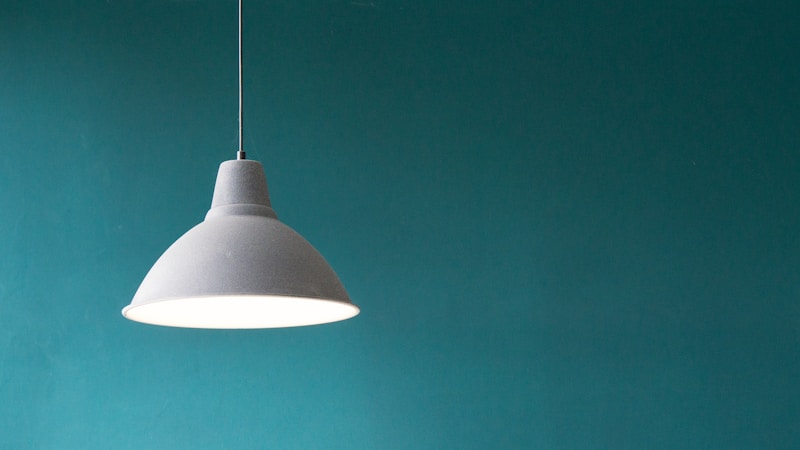 色温调节的科学：不同场景下的最佳灯光设置